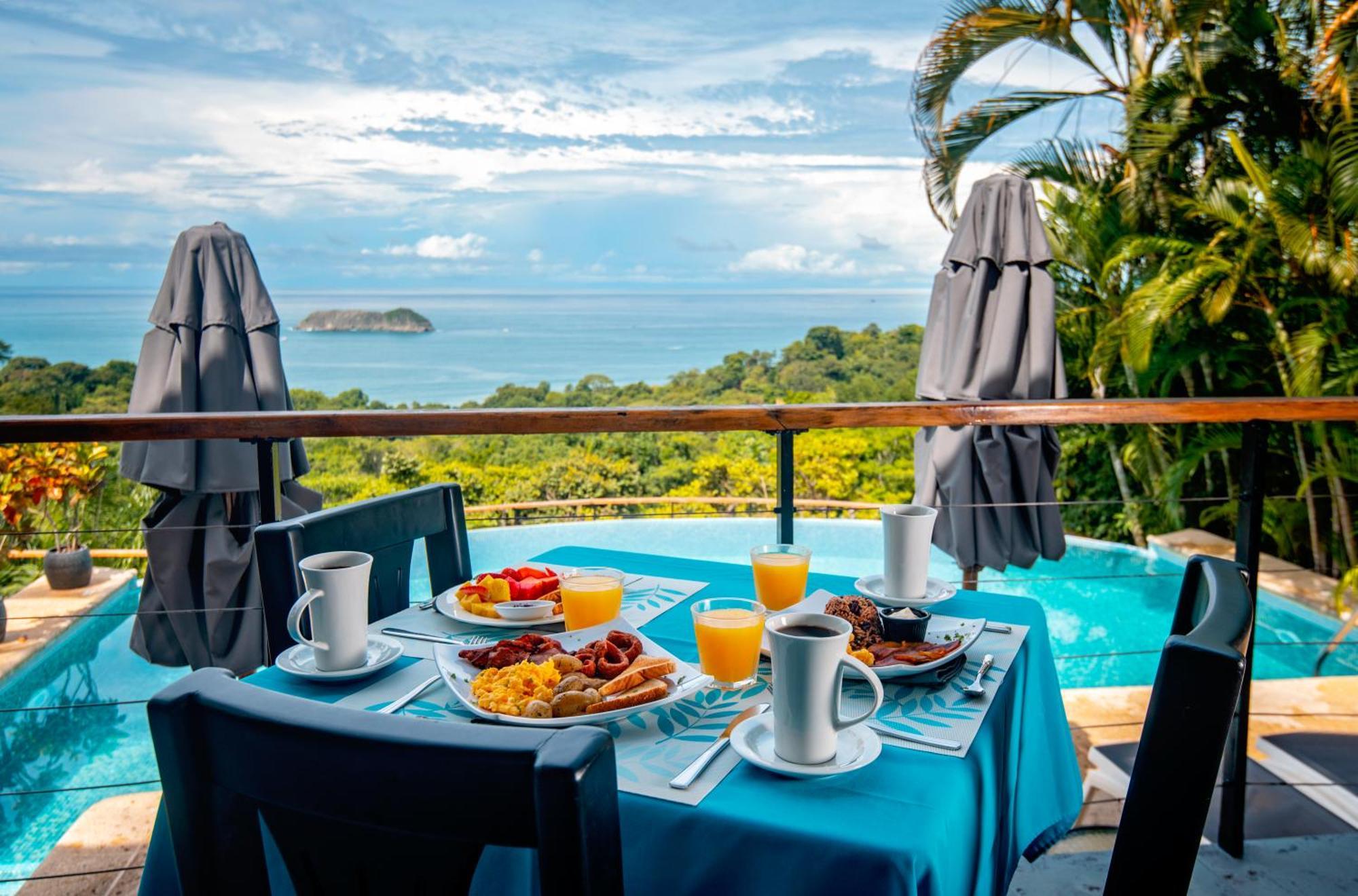 Villa Roca Boutique Resort & Suites - Adult Only Manuel Antonio Bagian luar foto